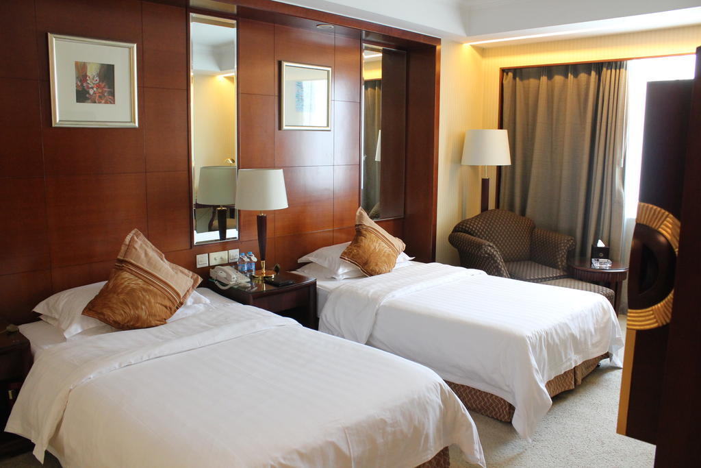 Huafang Jinling International Hotel Zhangjiagang Oda fotoğraf
